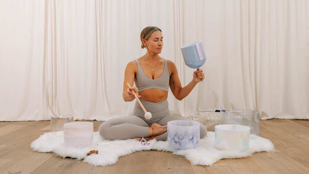 yoganuary 9.0, day 6: we delicately dissolve