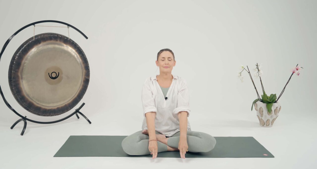 AWAKENING THE SACRAL ENERGY WITH KATHRYN