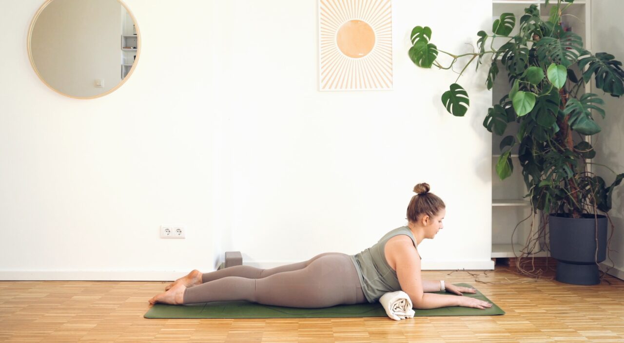 YOGANUARY 10.0, DAY 3: HOME WITHIN