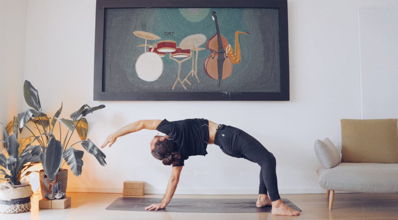 YOGANUARY 10.0, DAY 9: POWER TO LET GO